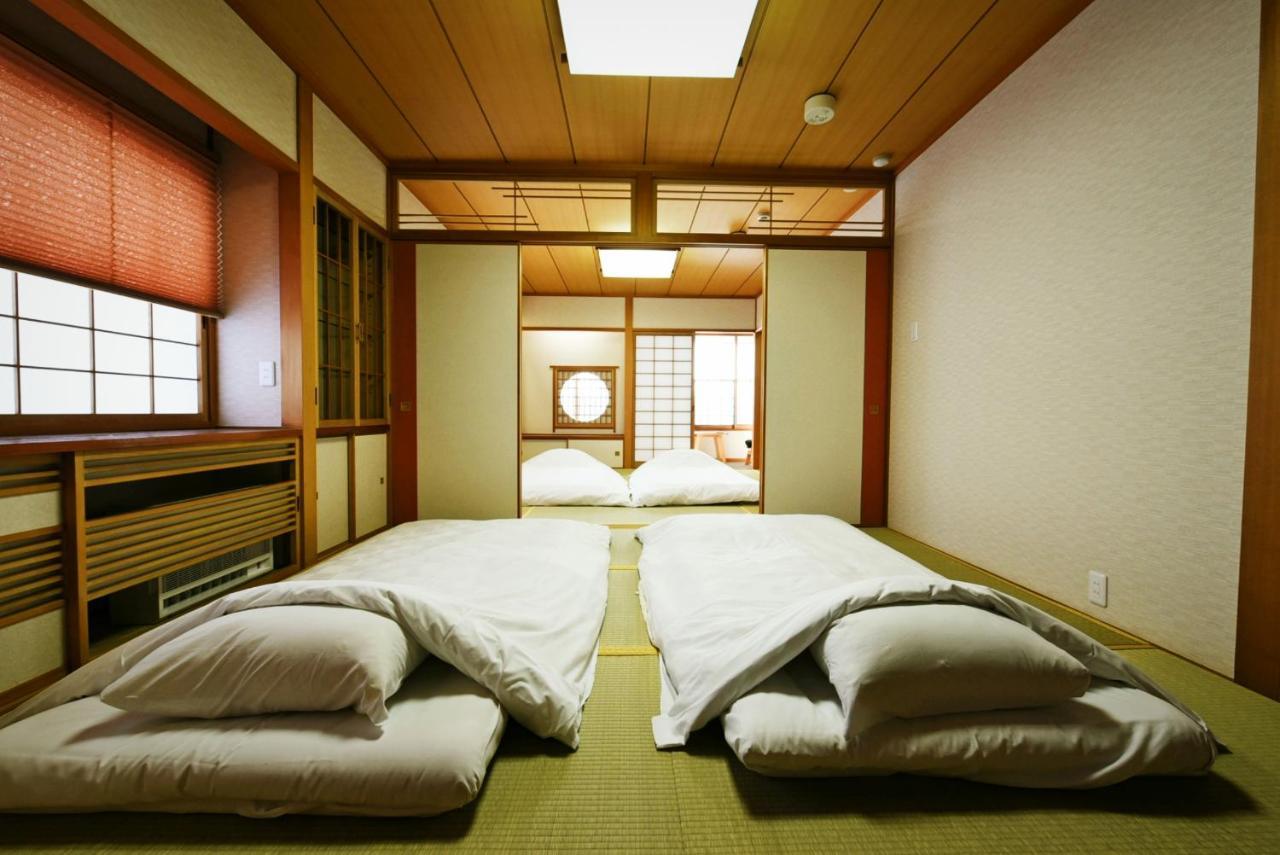 Hostel Pleasure Maruyama Sapporo Exterior photo