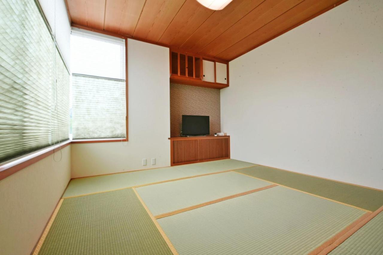 Hostel Pleasure Maruyama Sapporo Exterior photo